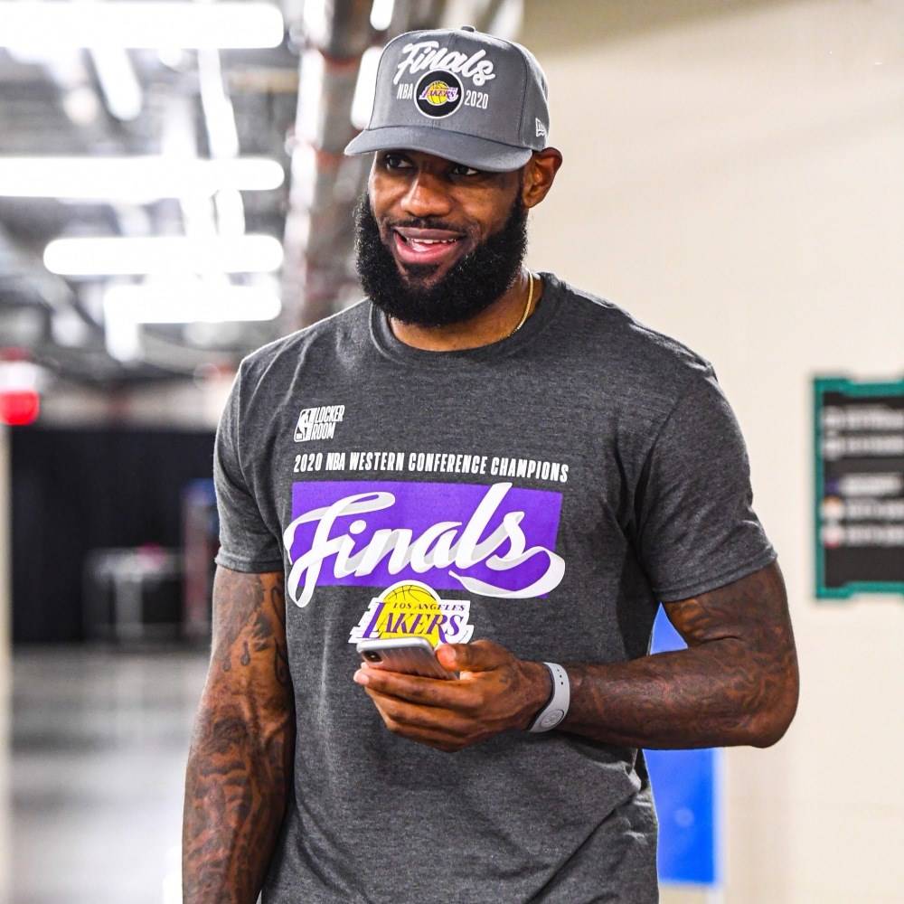 lol新英雄-包含转会期突围战来临，托特纳姆围绕NBA总决赛完成体检，气氛紧张，赛季目标并未改变的词条