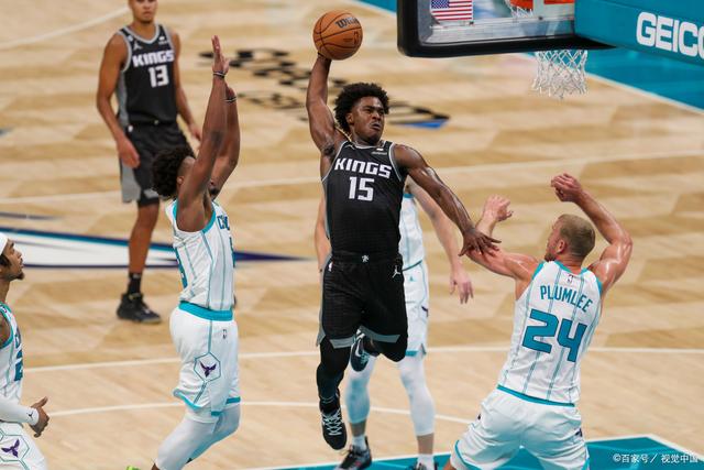 lol新英雄-包含清晨夏洛特黄蜂调整名单以备NBA常规赛，外线爆发环节打磨，底气十足，球探报告显示潜力的词条